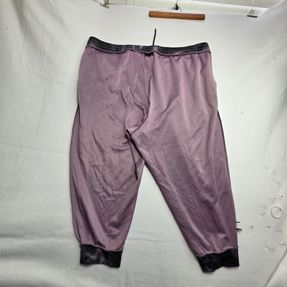 Torrid Purple Black Tie Dye Joggers Size 4 Plus Size Crop Sweatpants Pockets - Picture 12 of 12